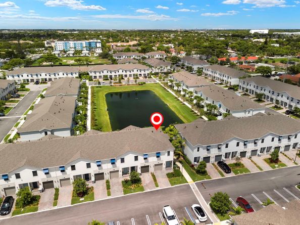 353 NW 8th Court, Pompano Beach FL 33060