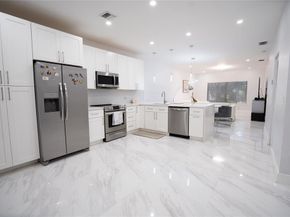 4723 SW 12th Pl, Deerfield Beach FL 33442