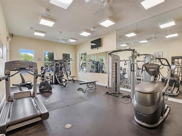 4723 SW 12th Pl, Deerfield Beach FL 33442