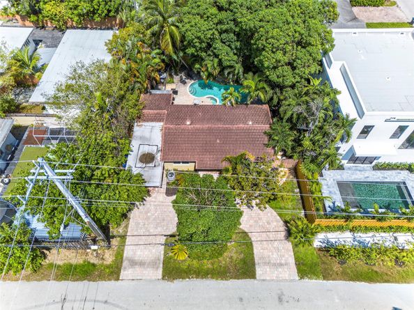 1515 NE 14th St, Fort Lauderdale FL 33304