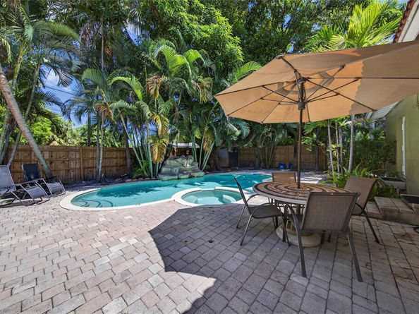 1515 NE 14th St, Fort Lauderdale FL 33304