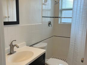 949 SE 10th Ct, Pompano Beach FL 33060