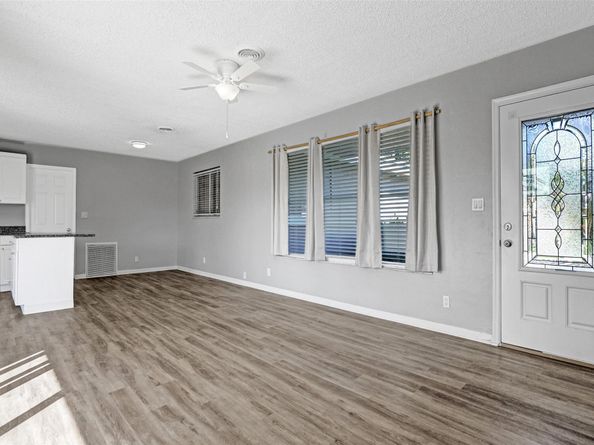 949 SE 10th Ct, Pompano Beach FL 33060