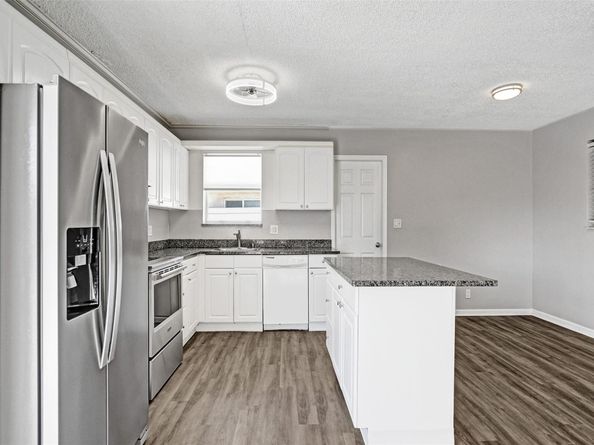 949 SE 10th Ct, Pompano Beach FL 33060