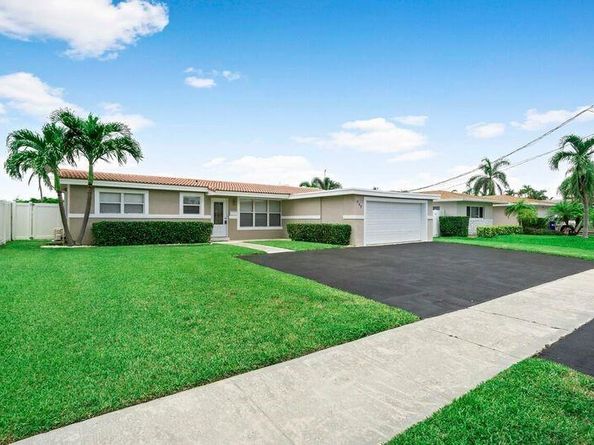 949 SE 10th Ct, Pompano Beach FL 33060