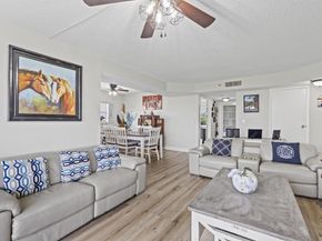 3465 Via Poinciana 606, Lake Worth FL 33467