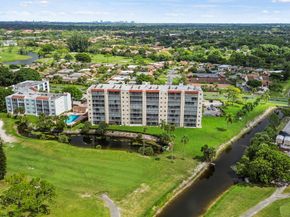 3465 Via Poinciana 606, Lake Worth FL 33467