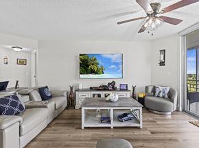 3465 Via Poinciana 606, Lake Worth FL 33467
