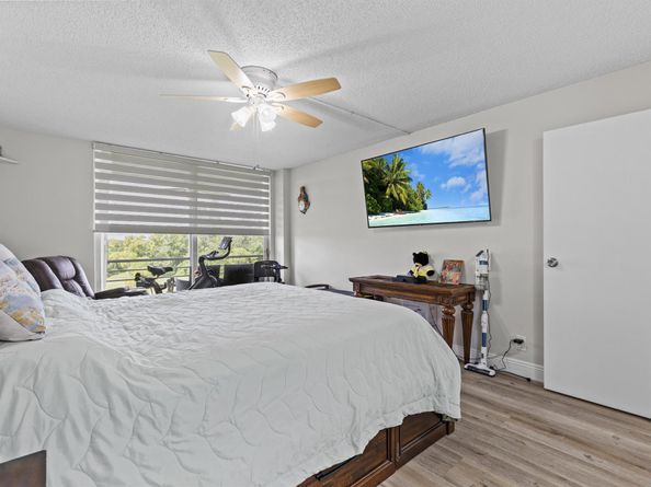 3465 Via Poinciana 606, Lake Worth FL 33467