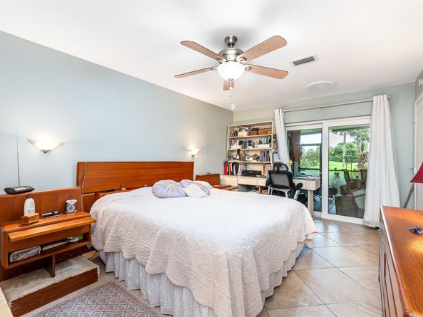 3032 Lake Shore Dr 3032, Deerfield Beach FL 33442