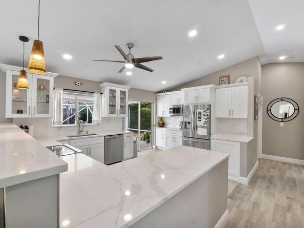 4061 NW 54th Ct, Coconut Creek FL 33073