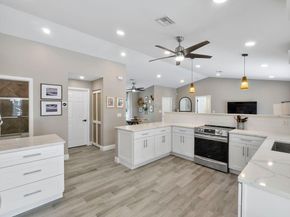 4061 NW 54th Ct, Coconut Creek FL 33073