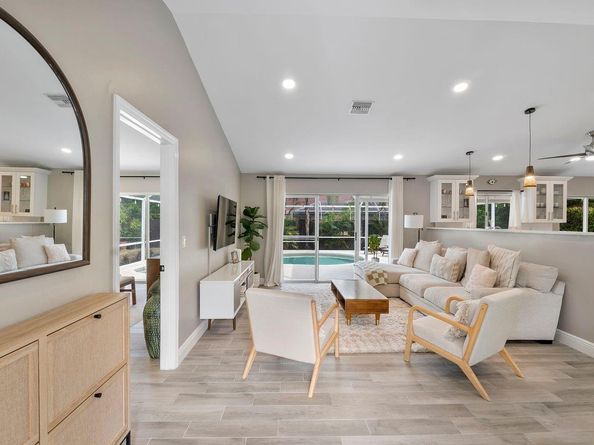 4061 NW 54th Ct, Coconut Creek FL 33073