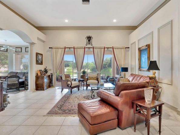 106 Village Clubhouse Circle, Jupiter FL 33458