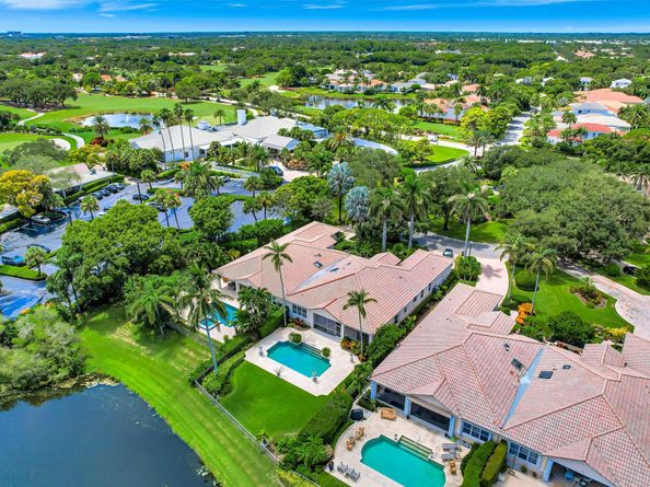 106 Village Clubhouse Circle, Jupiter FL 33458