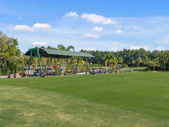 106 Village Clubhouse Circle, Jupiter FL 33458