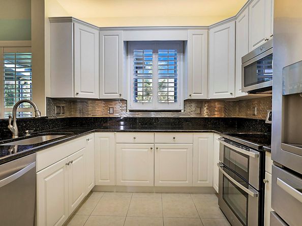 6135 Seminole Gardens Circle E, Riviera Beach FL 33418