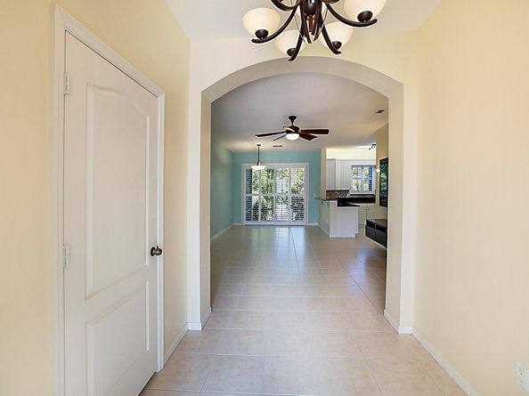 6135 Seminole Gardens Circle E, Riviera Beach FL 33418