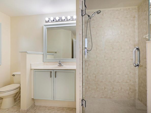6135 Seminole Gardens Circle E, Riviera Beach FL 33418