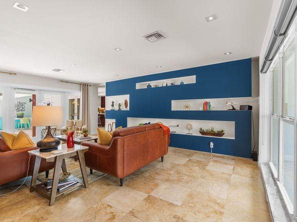 2524 NE 37th Dr, Fort Lauderdale FL 33308