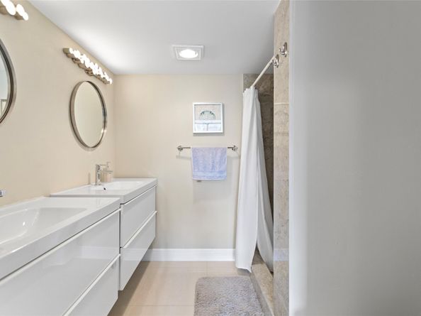 16 Royal Palm Way 302, Boca Raton FL 33432