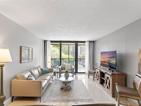 16 Royal Palm Way 302, Boca Raton FL 33432