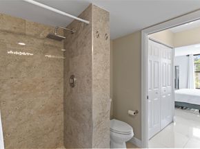 16 Royal Palm Way 302, Boca Raton FL 33432
