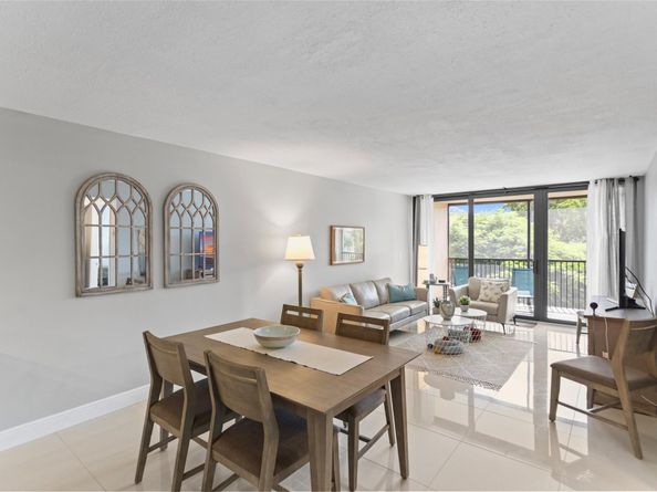 16 Royal Palm Way 302, Boca Raton FL 33432