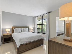 16 Royal Palm Way 302, Boca Raton FL 33432