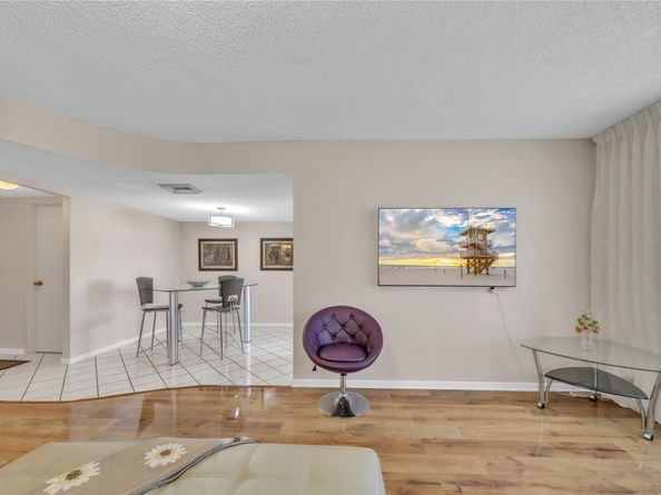 100 Golden Isles Dr 611, Hallandale Beach FL 33009