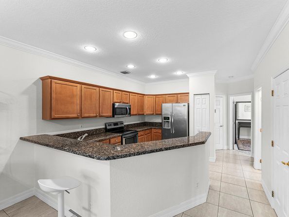 21 Largo Way, Boynton Beach FL 33426