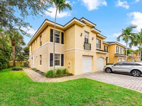 21 Largo Way, Boynton Beach FL 33426