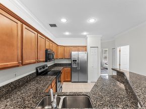 21 Largo Way, Boynton Beach FL 33426