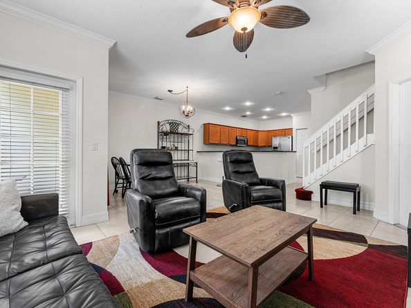 21 Largo Way, Boynton Beach FL 33426