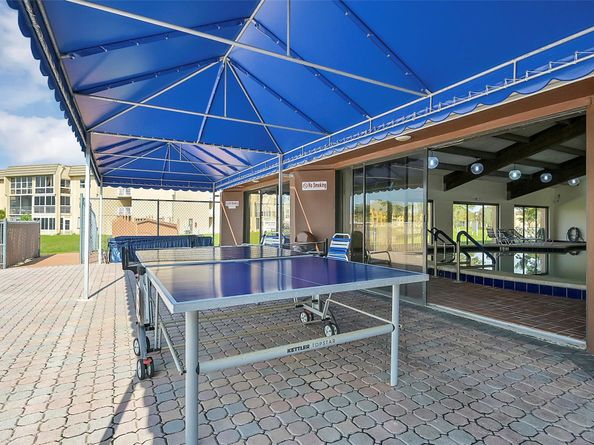 9380 Sunrise Lakes Blvd 206, Sunrise FL 33322