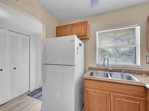 9380 Sunrise Lakes Blvd 206, Sunrise FL 33322