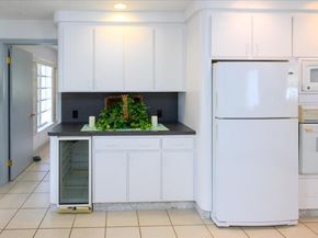 200 SE 11th St, Pompano Beach FL 33060