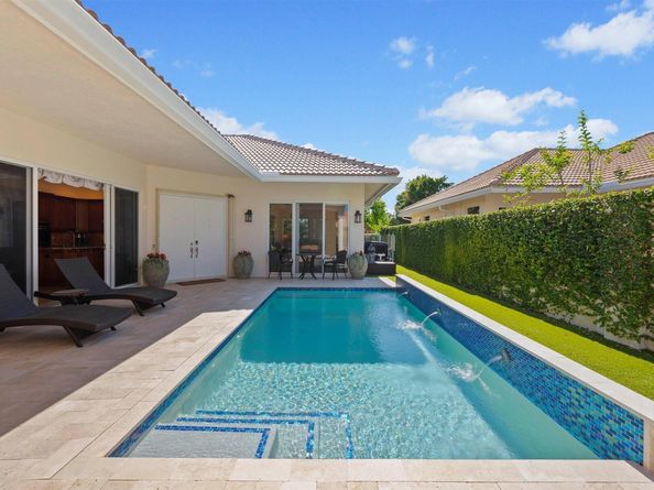 2931 Twin Oaks Way, Wellington FL 33414