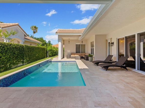 2931 Twin Oaks Way, Wellington FL 33414