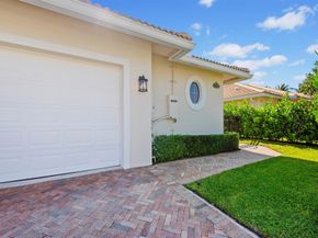 2931 Twin Oaks Way, Wellington FL 33414