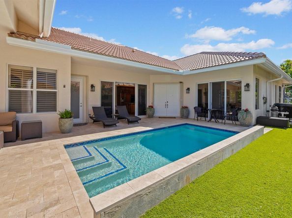2931 Twin Oaks Way, Wellington FL 33414