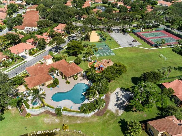 5143 Elpine Way, Riviera Beach FL 33418