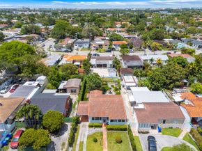 3151 NW Flagler Terrace, Miami FL 33125