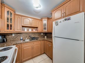 Undisclosed Address #A12016988, Miami FL 33184