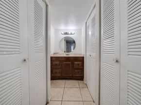 Undisclosed Address #A12016988, Miami FL 33184
