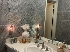 2525 SW 107th Court, Miami FL 33165