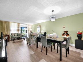 363 N Rock Island Road 205, Margate FL 33063