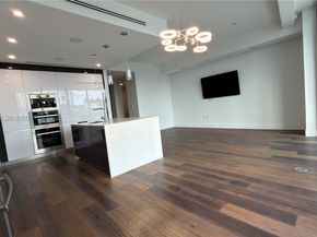 3250 NE 188th Street 204, Aventura FL 33180