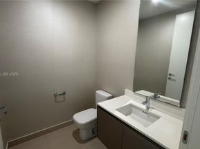3250 NE 188th Street 204, Aventura FL 33180