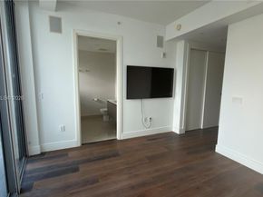 3250 NE 188th Street 204, Aventura FL 33180